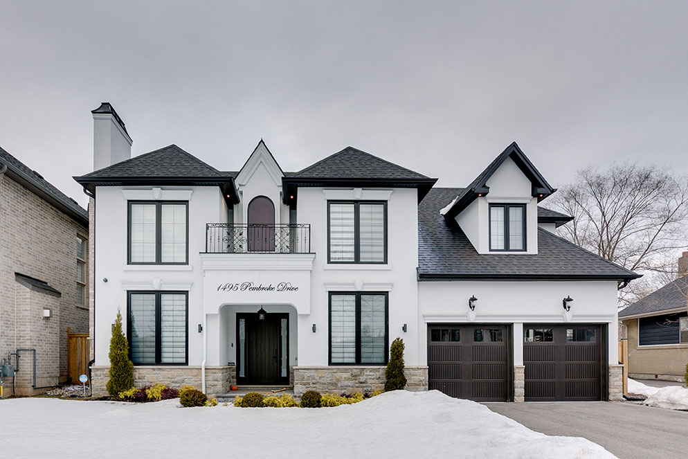 1495 Pembroke Drive Oakville Custom Home by Lima Architects