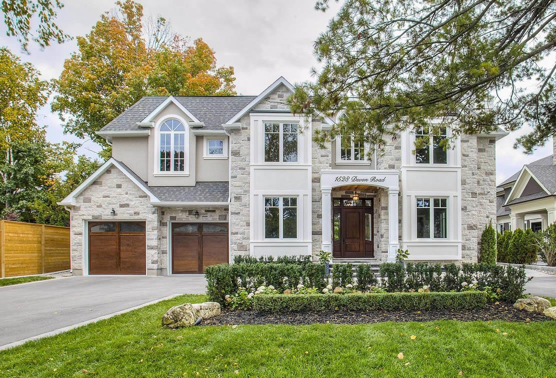 Devon Road, Oakville ON