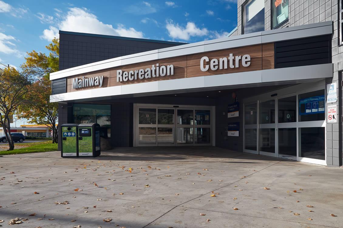 4015 Mainway, Burlington ON – Mainway Recreation Centre